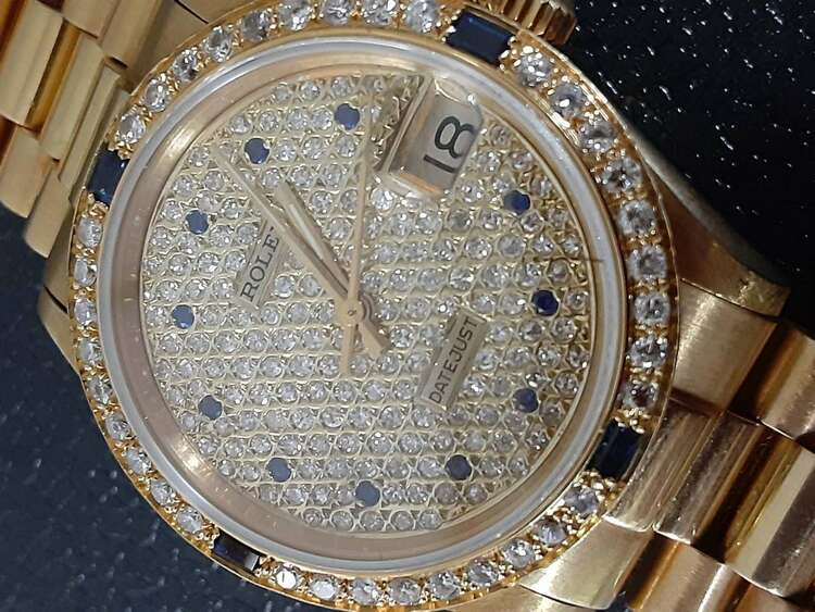 ロレックスボーイズ金無垢アフターダイヤ（高級時計）の商品画像 - 査定依頼日：2024年12月23日 - 最高査定価格：1,500,000円