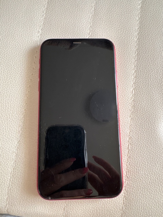 iPhoneXR（スマホ）の商品画像 - 査定依頼日：2026年3月29日 - 最高査定価格：12,000円