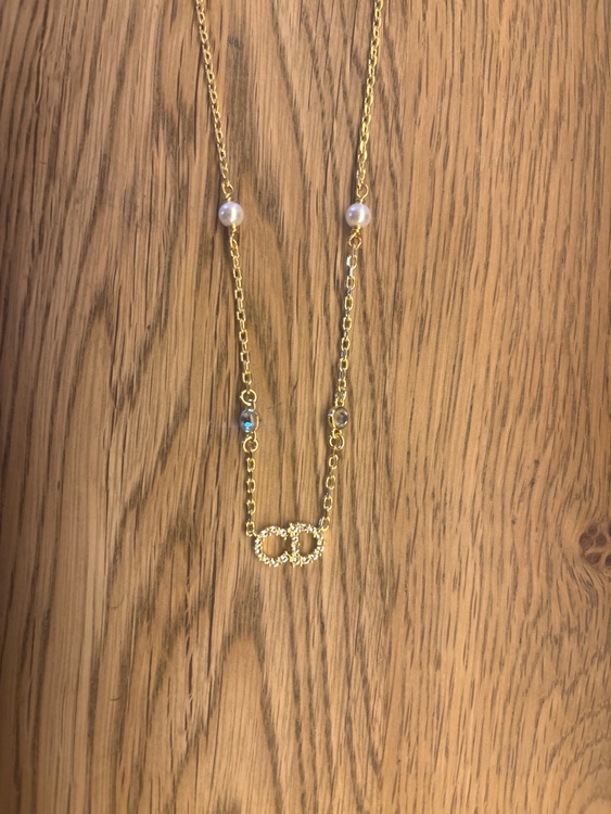 ディオール  （ブランドバッグ）の商品画像 - 査定依頼日：2025年9月26日 - 最高査定価格：18,000円