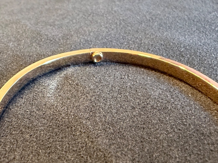 カルティエ ラブ SM ブレスレット 750(PG) 21.0g 19（金・貴金属）の商品画像 - 査定依頼日：2025年10月29日 - 最高査定価格：450,000円