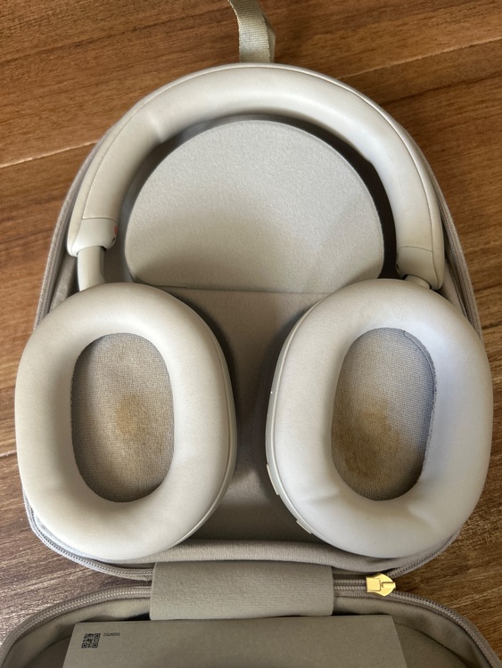 SONY WH-1000XM5-SM プラチナシルバー（オーディオ・スピーカー）の商品画像 - 査定依頼日：2025年11月15日 - 最高査定価格：12,000円