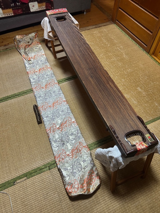 箏（美術品・骨董品）の商品画像 - 査定依頼日：2026年7月21日 - 最高査定価格：5,000円