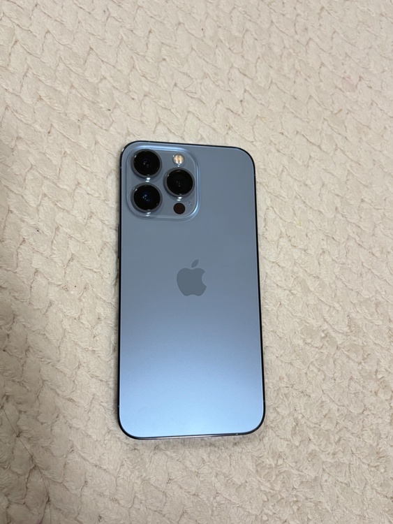 iPhone 13 Pro 128GB SIMフリー（スマホ）の商品画像 - 査定依頼日：2026年4月6日 - 最高査定価格：46,000円