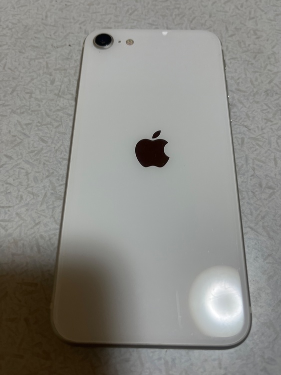 iPhone iPhone SE (第 2 世代) 128GB SIMフリー（スマホ）の商品画像 - 査定依頼日：2026年6月26日 - 最高査定価格：9,000円