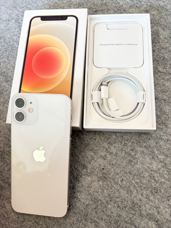 スマホ（スマホ）の商品画像 - 査定依頼日：2026年3月31日 - 最高査定価格：19,000円