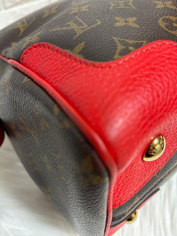 ルイヴィトン　モノグラム レティーロPM レザー 2way ハンドバッグ （ブランドバッグ）の商品画像 - 査定依頼日：2025年4月16日 - 最高査定価格：63,000円