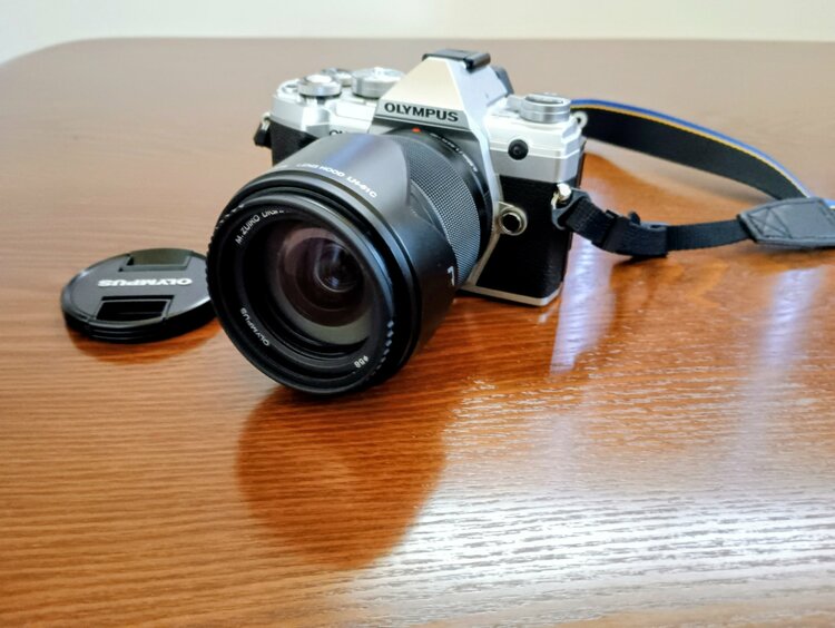 om-d e-m5 markⅢ（カメラ）の商品画像 - 査定依頼日：2026年5月16日 - 最高査定価格：71,100円