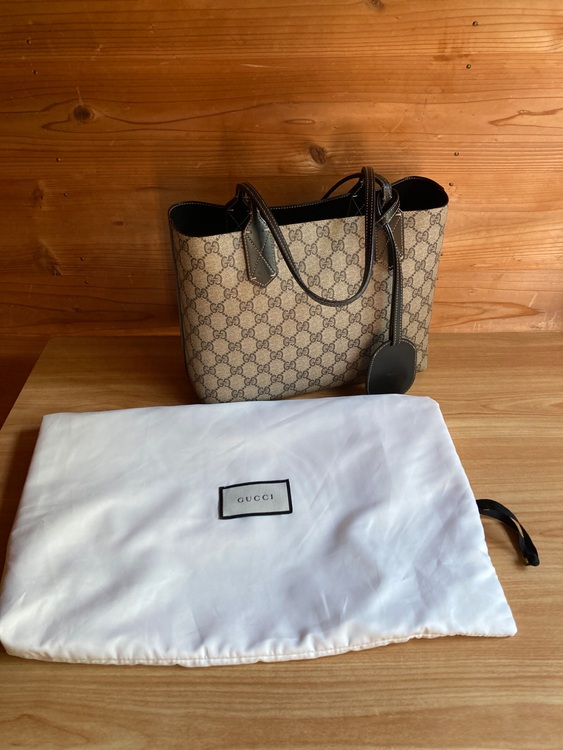 TURNAROUND（ブランドバッグ）の商品画像 - 査定依頼日：2025年6月7日 - 最高査定価格：80,000円