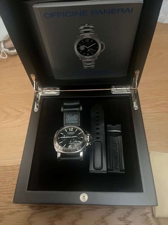 パネライ ルミノール PAM 9（高級時計）の商品画像 - 査定依頼日：2025年2月10日 - 最高査定価格：520,000円