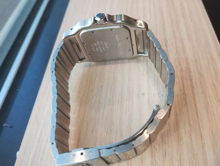 カルティエ サントス  187901（高級時計）の商品画像 - 査定依頼日：2025年3月23日 - 最高査定価格：450,000円