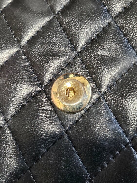 シャネル マトラッセ （ブランドバッグ）の商品画像 - 査定依頼日：2026年4月1日 - 最高査定価格：120,000円