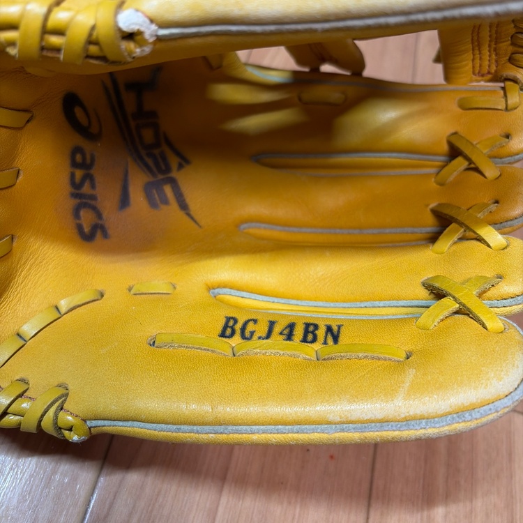 内野時グローブ（古着・ファッション）の商品画像 - 査定依頼日：2026年4月7日 - 最高査定価格：1,400円