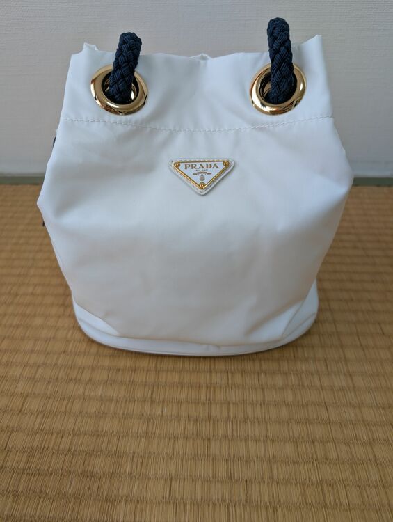プラダ  （ブランドバッグ）の商品画像 - 査定依頼日：2025年12月3日 - 最高査定価格：160,000円