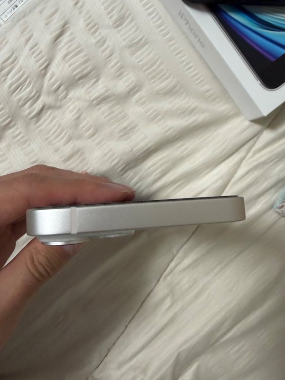 iPhone 14 128GB SIMフリー（スマホ）の商品画像 - 査定依頼日：2026年1月11日 - 最高査定価格：50,000円