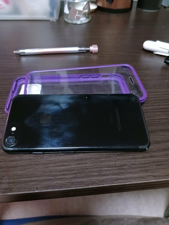 iPhone7 32GB SIMフリー（スマホ）の商品画像 - 査定依頼日：2026年1月28日 - 最高査定価格：3,000円