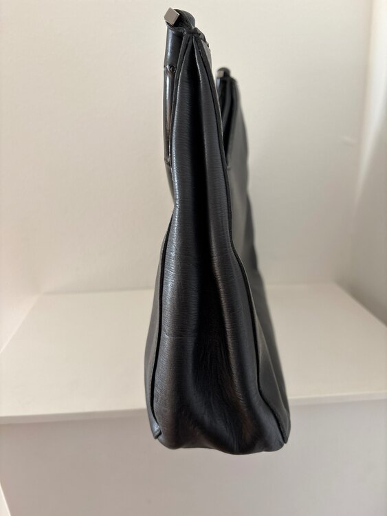 グッチ  （ブランドバッグ）の商品画像 - 査定依頼日：2025年1月31日 - 最高査定価格：17,000円