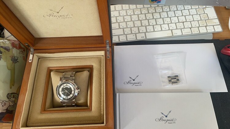 ブレゲ マリーン （高級時計）の商品画像 - 査定依頼日：2025年1月23日 - 最高査定価格：1,600,000円