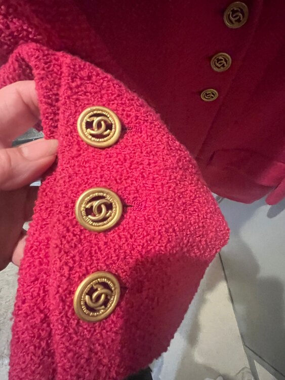 CHANEL ジャケット（古着・ファッション）の商品画像 - 査定依頼日：2025年3月26日 - 最高査定価格：45,000円