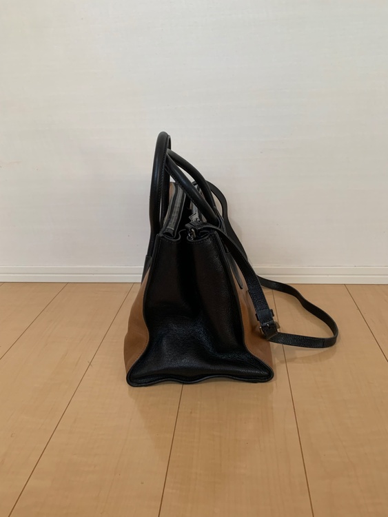 グレースカーフ2WAYバイカラー（ブランドバッグ）の商品画像 - 査定依頼日：2025年12月5日 - 最高査定価格：60,000円