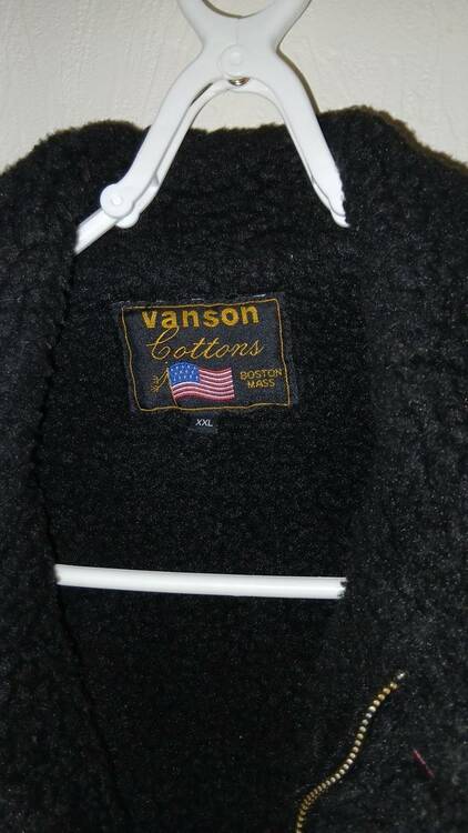 ヴァンソン（古着・ファッション）の商品画像 - 査定依頼日：2025年12月26日 - 最高査定価格：100,000円