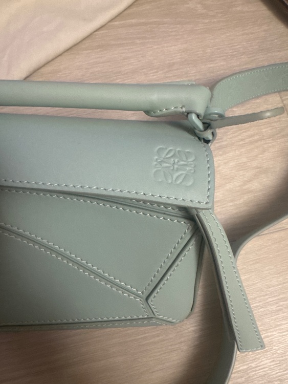 ロエベ　パズル（ブランドバッグ）の商品画像 - 査定依頼日：2025年8月13日 - 最高査定価格：130,000円