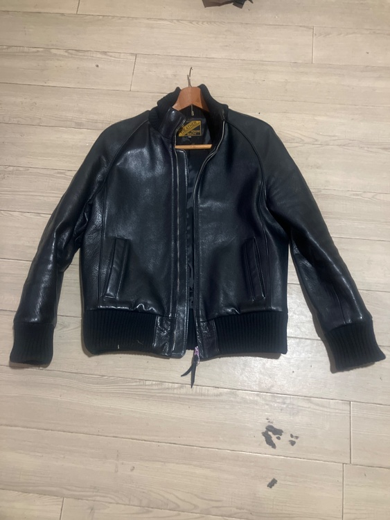 y2 レザーsteer oil rib jkt（古着・ファッション）の商品画像 - 査定依頼日：2026年3月16日 - 最高査定価格：100,000円