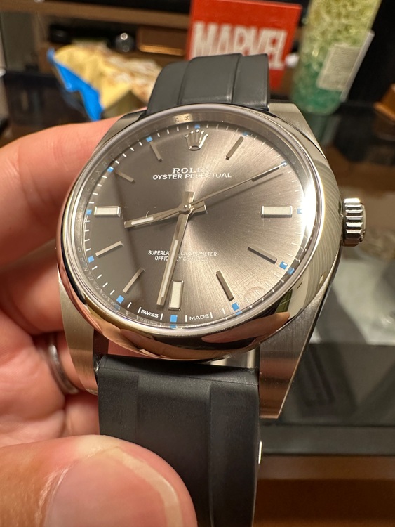 ダークロジウム39mm（高級時計）の商品画像 - 査定依頼日：2025年7月15日 - 最高査定価格：1,050,000円