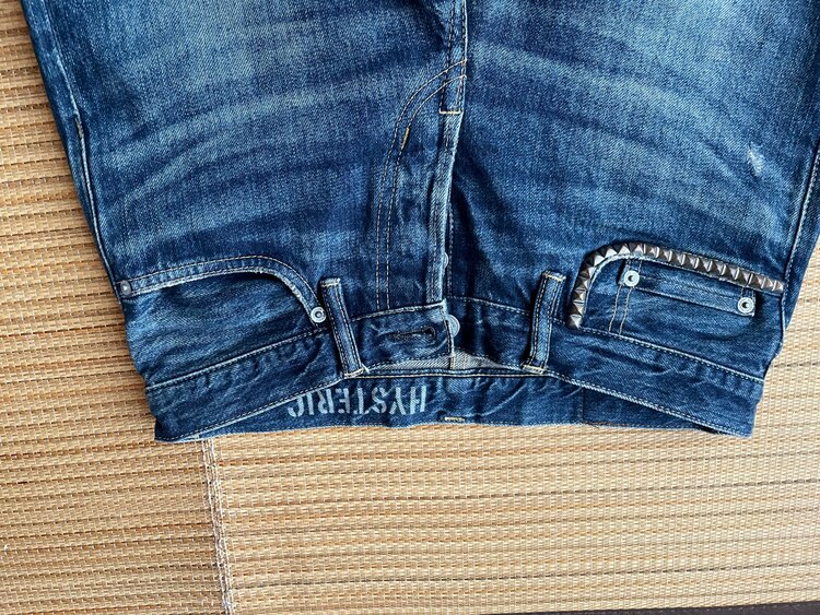 メンズデニム29インチ（古着・ファッション）の商品画像 - 査定依頼日：2025年5月31日 - 最高査定価格：500円