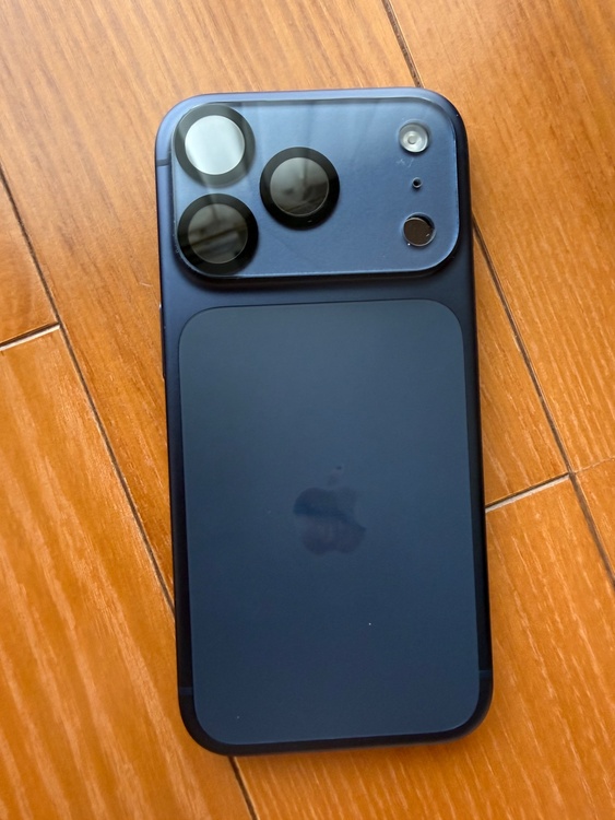 iPhone 17 Pro 256GB docomo（スマホ）の商品画像 - 査定依頼日：2026年4月12日 - 最高査定価格：150,000円