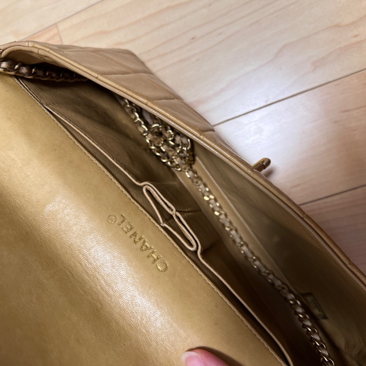 ベージュ（ブランドバッグ）の商品画像 - 査定依頼日：2025年8月29日 - 最高査定価格：130,000円