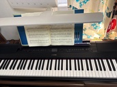 DIGITAL PIANO P-525（ピアノ・楽器・PA機材）の商品画像 - 査定依頼日：2026年1月19日 - 最高査定価格：10,000円