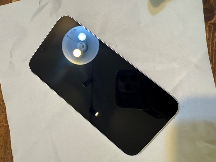 iPhone 14 256GB SIMフリー（スマホ）の商品画像 - 査定依頼日：2025年9月16日 - 最高査定価格：65,000円