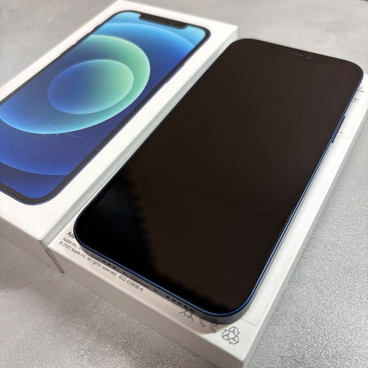 iPhone iPhone 12 64GB SIMフリー（スマホ）の商品画像 - 査定依頼日：2026年8月9日 - 最高査定価格：25,000円