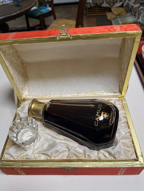 カミュ（お酒）の商品画像 - 査定依頼日：2026年1月27日 - 最高査定価格：19,000円