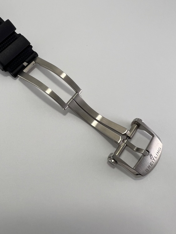 ブライトリング クロノマット （高級時計）の商品画像 - 査定依頼日：2025年10月14日 - 最高査定価格：810,000円