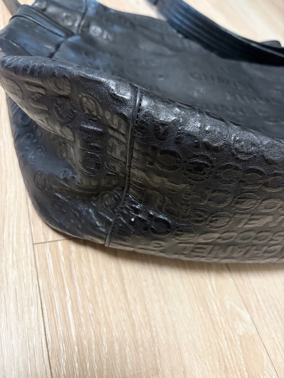 シャネル　アンリミット2wayショルダーバッグ（ブランドバッグ）の商品画像 - 査定依頼日：2025年12月9日 - 最高査定価格：130,000円