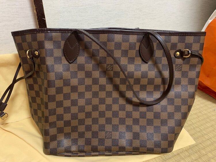 ダミエネヴァーフル（ブランドバッグ）の商品画像 - 査定依頼日：2025年1月31日 - 最高査定価格：150,000円