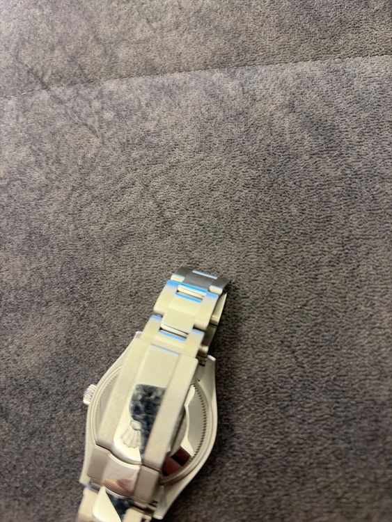 ロレックス デイトジャスト 27824（高級時計）の商品画像 - 査定依頼日：2025年11月20日 - 最高査定価格：1,100,000円