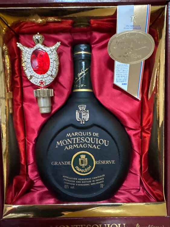 ウイスキー ジョニーウォーカー （お酒）の商品画像 - 査定依頼日：2025年1月4日 - 最高査定価格：2,600円