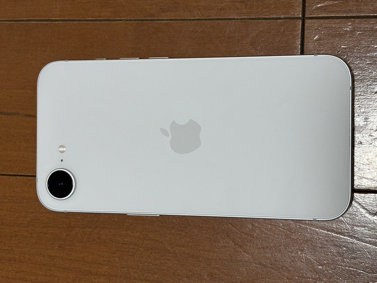 iPhone 16 128GB Softbank（スマホ）の商品画像 - 査定依頼日：2026年4月1日 - 最高査定価格：80,000円