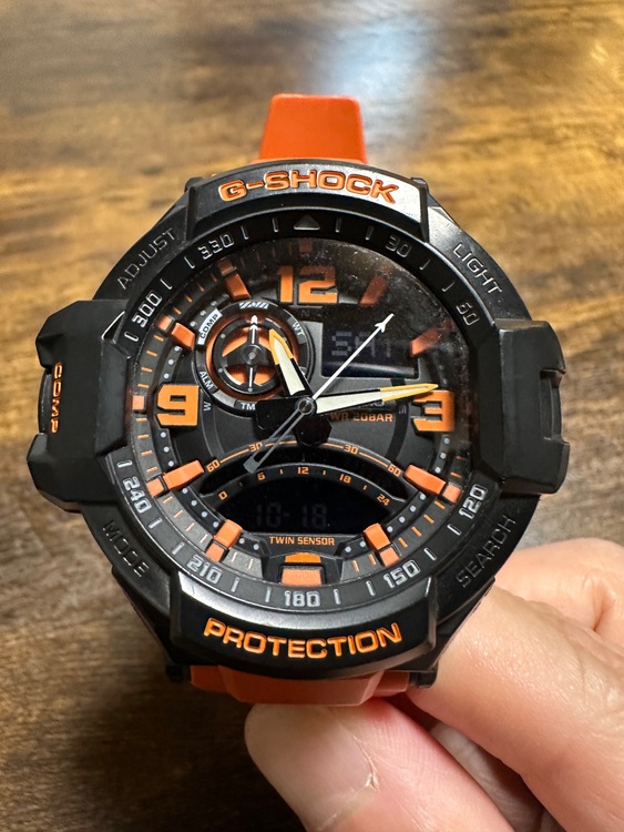 G-SHOCK その他 GA-100（高級時計）の商品画像 - 査定依頼日：2025年10月18日 - 最高査定価格：5,100円