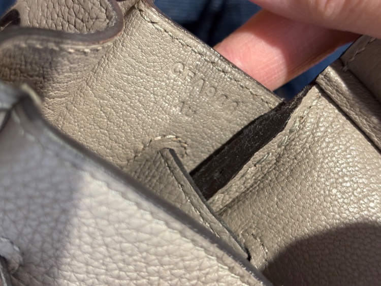 バーキン30（ブランドバッグ）の商品画像 - 査定依頼日：2026年4月22日 - 最高査定価格：2,500,000円