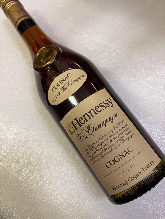 ブランデー ヘネシー （お酒）の商品画像 - 査定依頼日：2025年8月13日 - 最高査定価格：6,000円