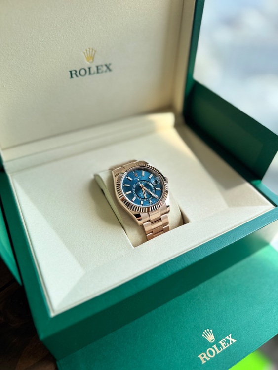 336935（高級時計）の商品画像 - 査定依頼日：2025年8月28日 - 最高査定価格：8,000,000円