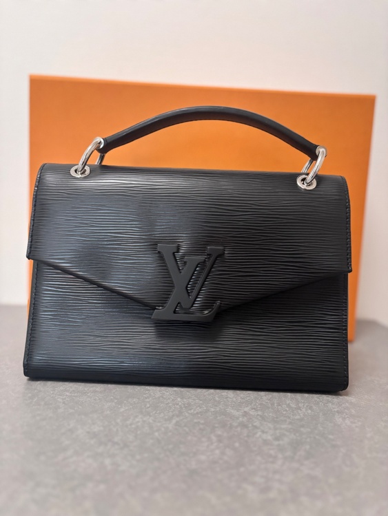 ルイヴィトン ルイヴィトン(その他) （ブランドバッグ）の商品画像 - 査定依頼日：2026年2月10日 - 最高査定価格：100,000円