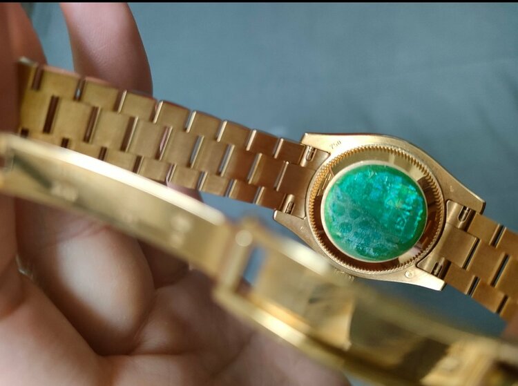 ロレックス デイトナ （高級時計）の商品画像 - 査定依頼日：2026年1月14日 - 最高査定価格：3,000,000円