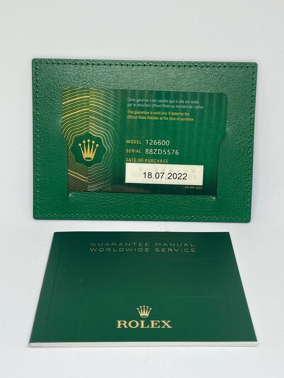 ロレックス シードゥエラー 12660（高級時計）の商品画像 - 査定依頼日：2026年1月11日 - 最高査定価格：1,900,000円