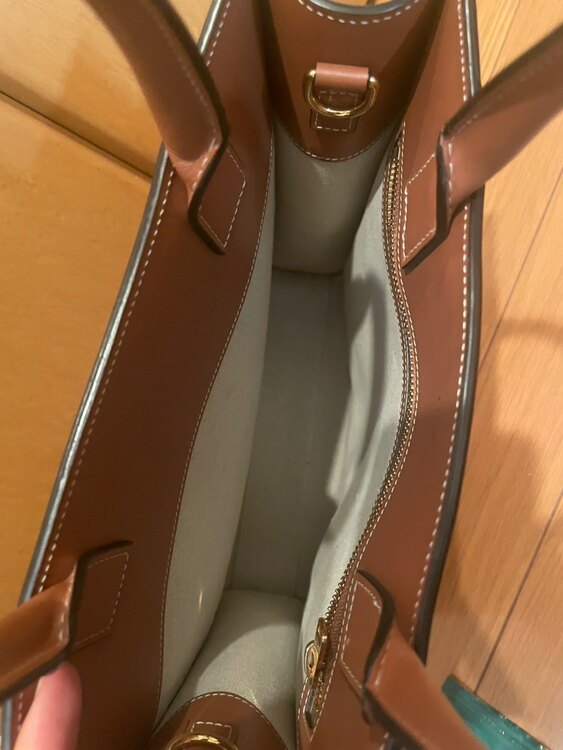 セリーヌ  （ブランドバッグ）の商品画像 - 査定依頼日：2025年1月18日 - 最高査定価格：130,000円