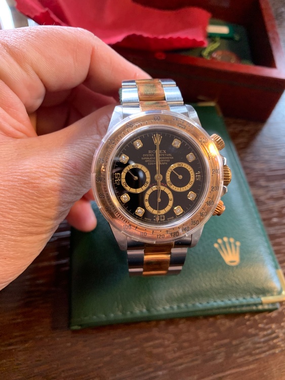 ロレックス デイトナ （高級時計）の商品画像 - 査定依頼日：2026年3月1日 - 最高査定価格：3,200,000円