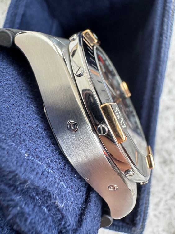 ブライトリング クロノマット （高級時計）の商品画像 - 査定依頼日：2025年8月12日 - 最高査定価格：1,000,000円